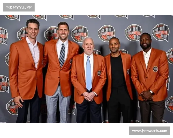 韦德诺维茨基帕克加索尔携手入选NBA名人堂辉煌时代再被铭记 韦德诺维茨基帕克加索尔携手入选NBA名人堂辉煌时代再被铭记